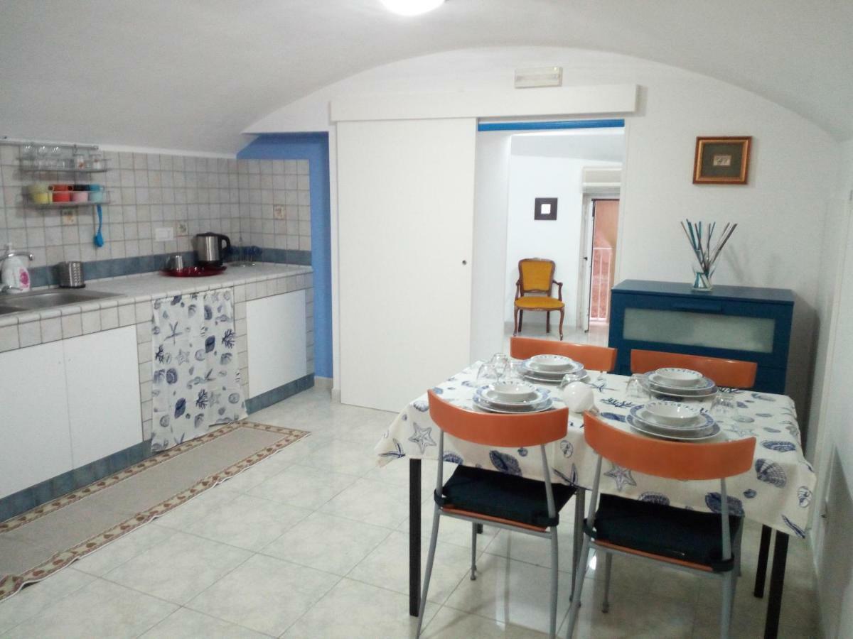 Porto In Vista Apartment โมโนโปลี ภายนอก รูปภาพ